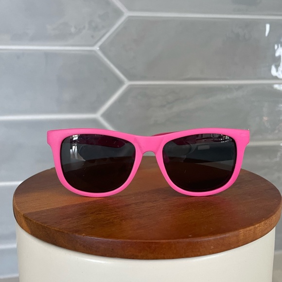 Baby Sunglasses - Picture 1 of 2